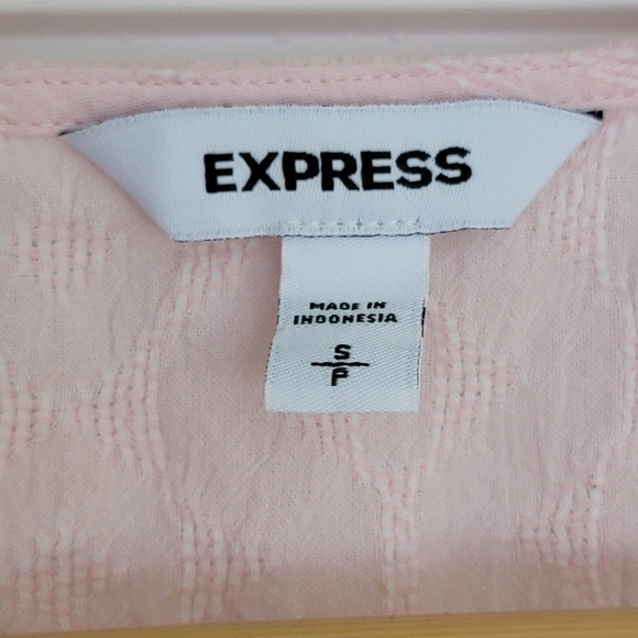 Express Light Pink Ruffle Shirt - Picture 3 of 4